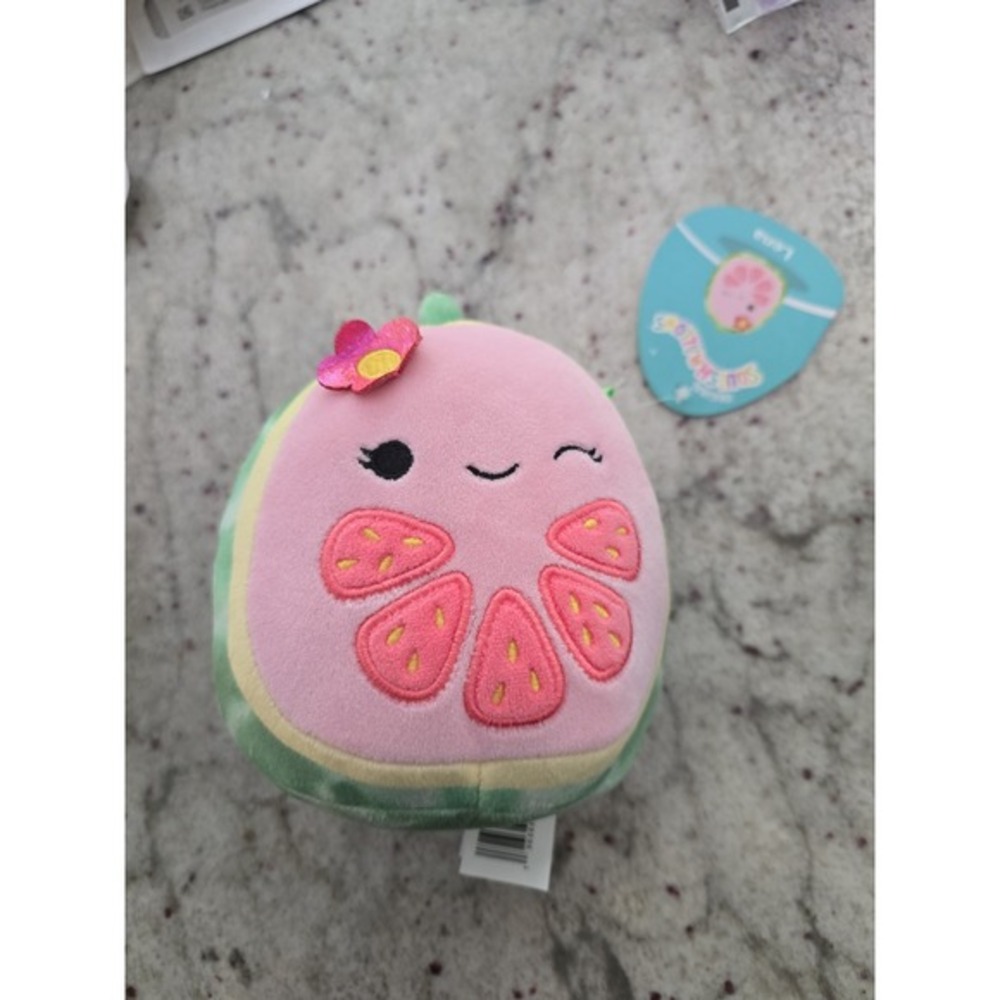 Squishmallow quava‎ Lena new with tags